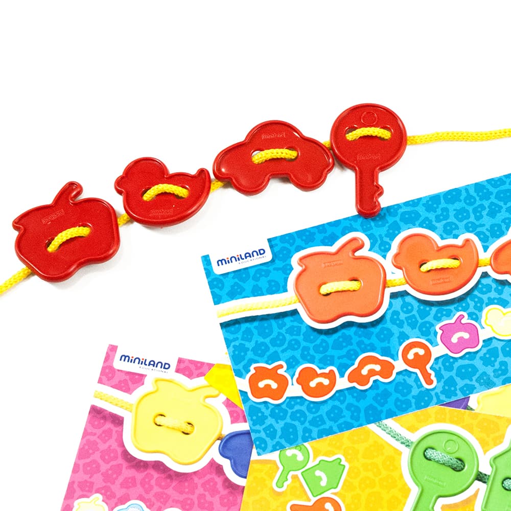 Juego para ensartar y destreza Activity Figures